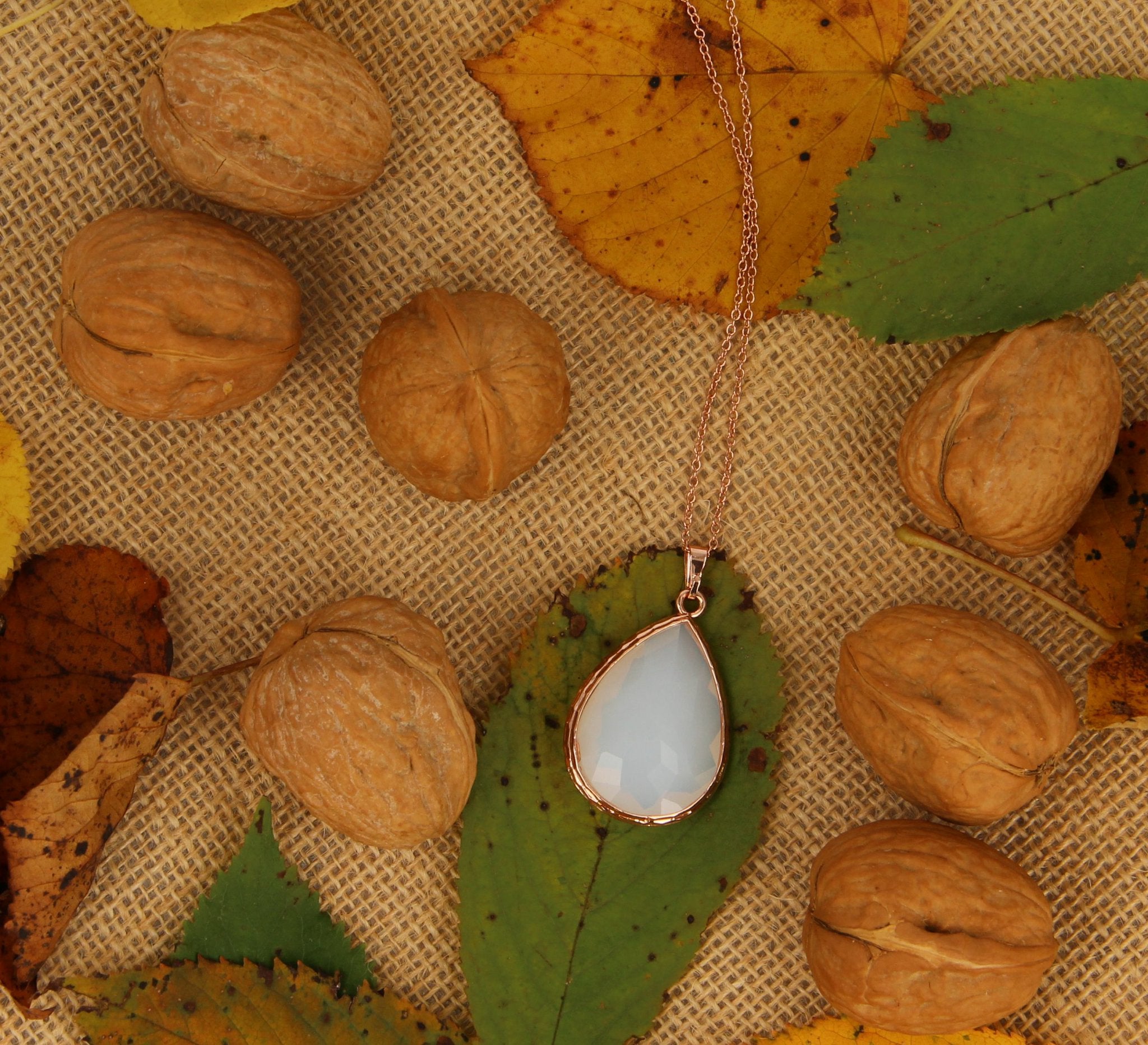 White Purity Necklace