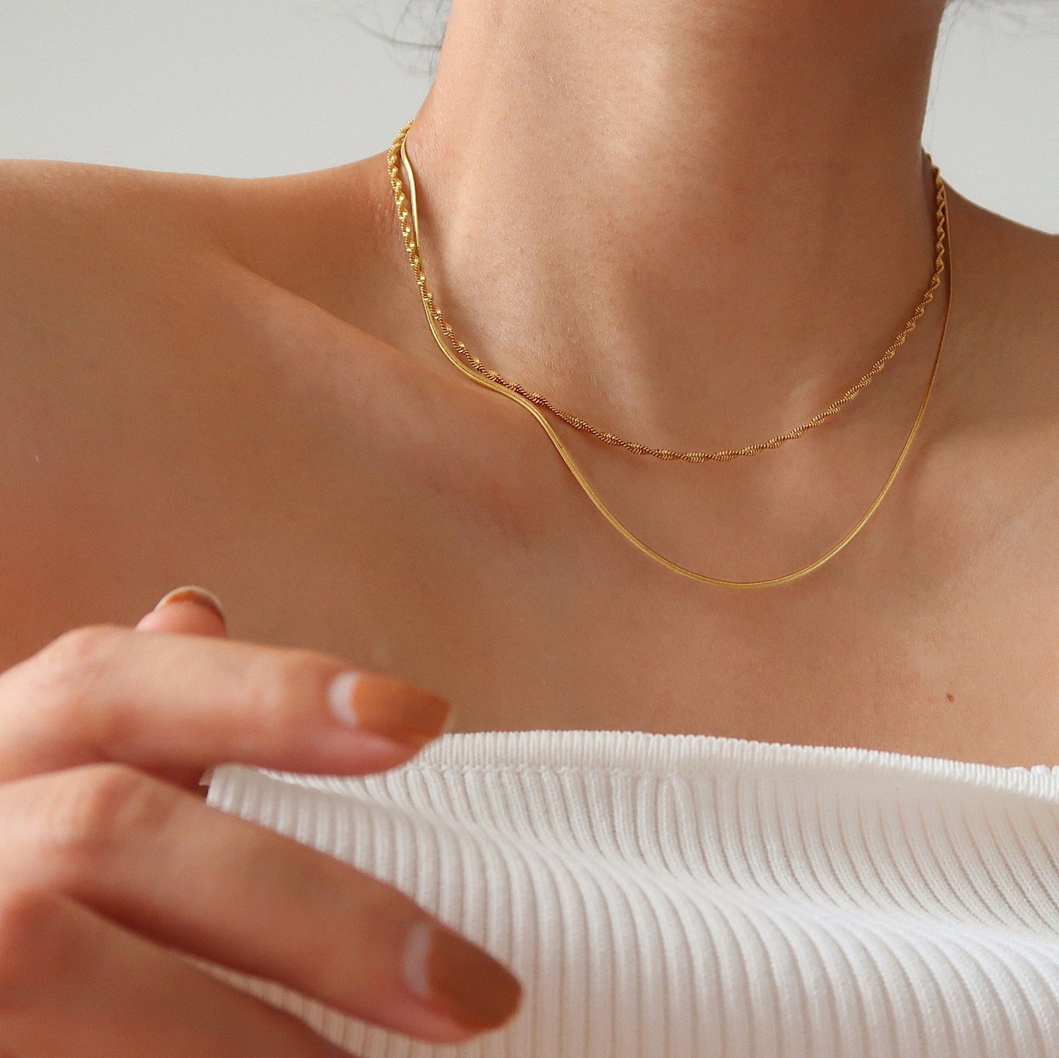 Slim version: Gold plated classic serpentine bone chain necklace - flat - 1.2mm wide