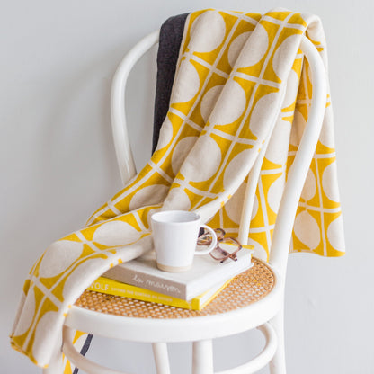 Don blanket yellow, soft cotton knit