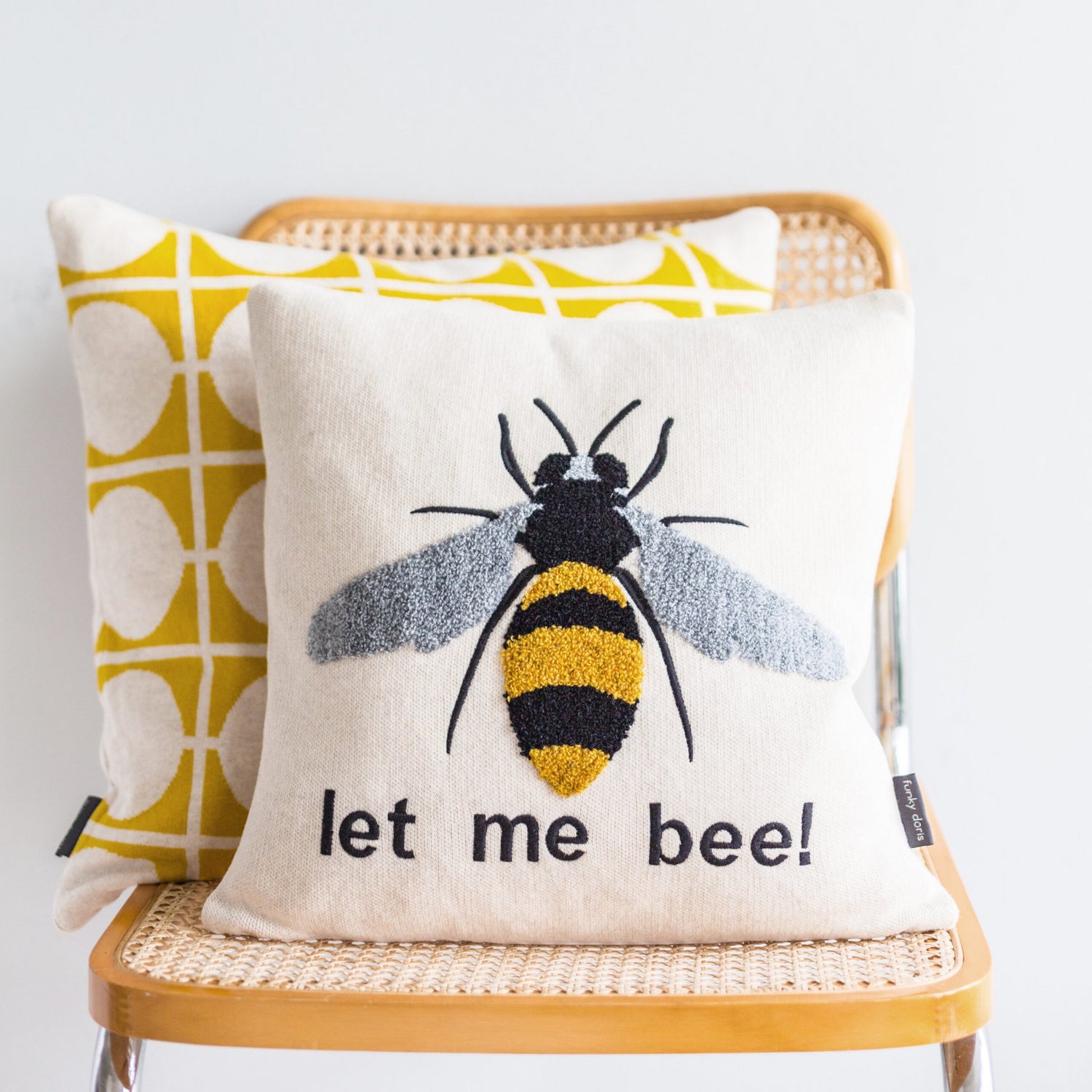 Bee pillow-cover yellow, punchneedle embroidery