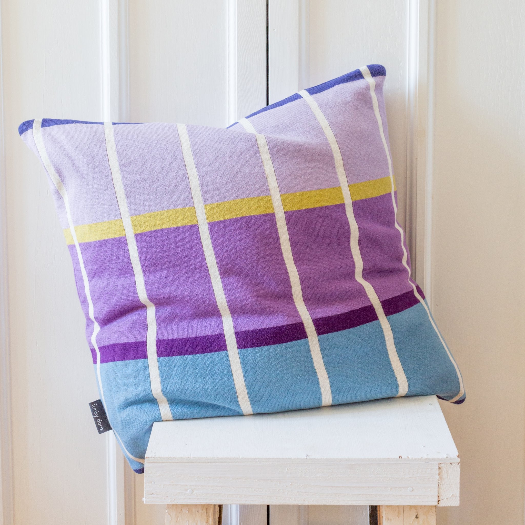Alvin Pillow Purple, soft cotton knit